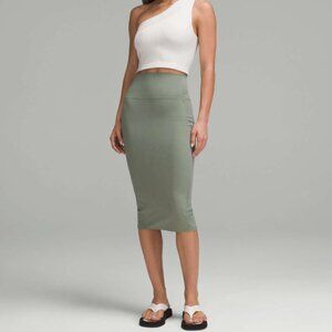 Lululemon Nulu Slim-Fit High-Rise Skirt Grey Eucalyptus sz 6